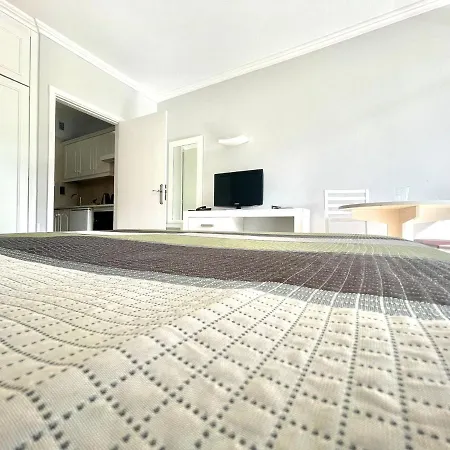 Two Bedrooms Apartment, With Wifi And Pools